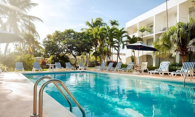 St. Lawrence Gap Apartment | 4 Upscale Units Close to Harrison's Cave Eco-Adventure Park! FREE Parking, Pool