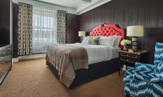 Downtown House | 4 x Biltmore Suite at Graduate Providence Formerly Providence Biltmore