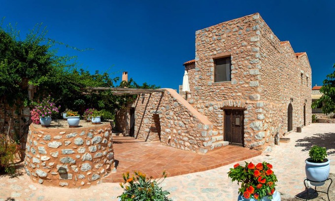 Omales Apartment | 40 m² Apartment ∙ 1 bedroom ∙ 4 guests