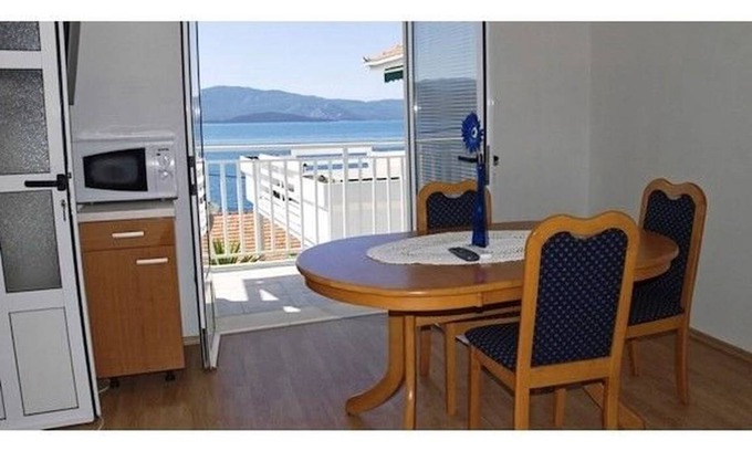 Komarna Apartment | 40 m² Apartment ∙ 1 bedroom ∙ 3 guests