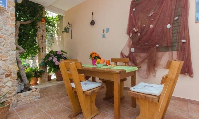 Tribunj Apartment | 40 m² Apartment ∙ 1 bedroom ∙ 4 guests