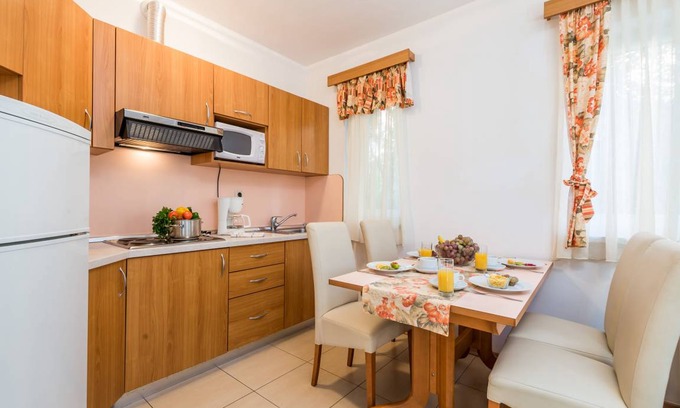 Rab Apartment | 40 m² Apartment ∙ 1 bedroom ∙ 4 guests
