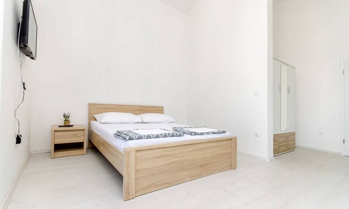 Razanj Apartment | 40 m² Apartment ∙ 2 guests