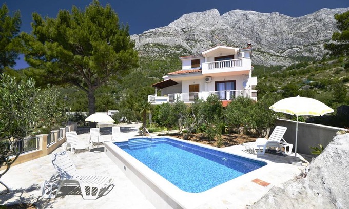 Baska Voda Apartment | 40 m² Apartment ∙ 1 bedroom ∙ 4 guests
