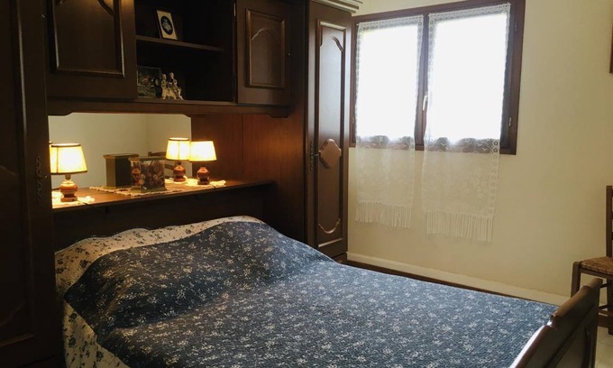 Frayssinet-le-Gelat Hotel | 40 m² Hotel ∙ 1 bedroom ∙ 4 guests