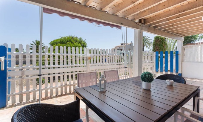 Oliva House | 40 m² House ∙ 2 bedrooms ∙ 4 guests