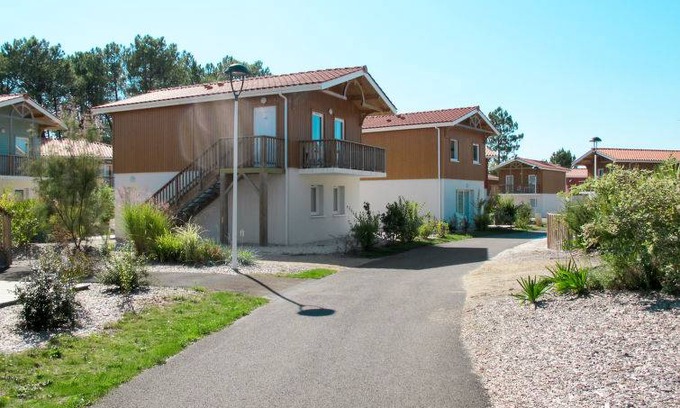 Parentis-en-Born Resort | 40 m² Resort ∙ 2 bedrooms ∙ 6 guests