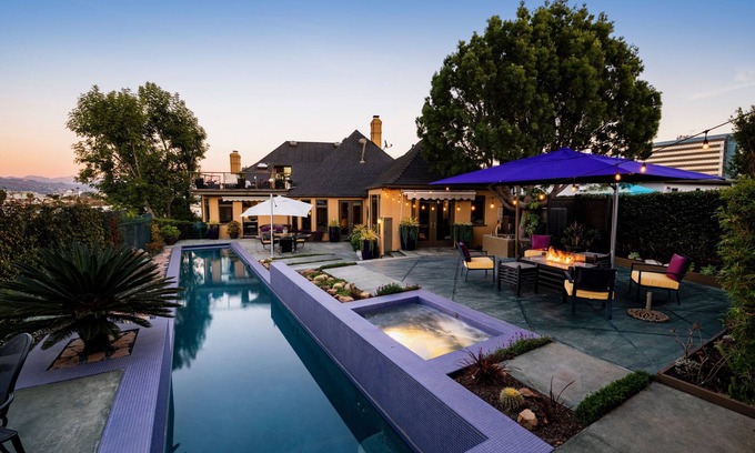 Los Angeles House | 40 Steps to Paradise. Beverly Hills villa. Walk to Rodeo Drive