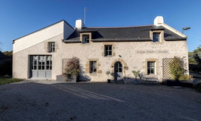 Sarzeau House | 400 metres from the sea and the beach (golfe du morbihan) Magnificent farmhouse