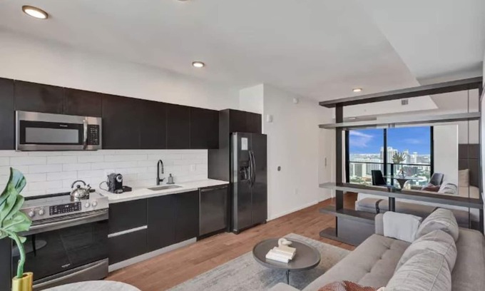 Downtown Miami Apartment | 4006 - Lux Miami Studio | City & Bay Views