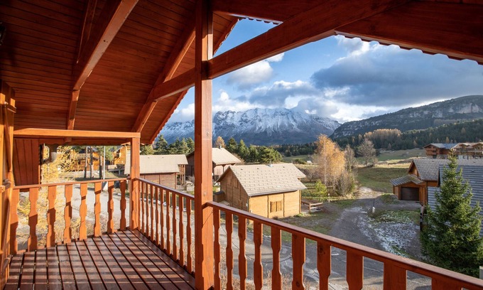 Le Devoluy Ski Chalet | 400m from the slopes, comfortable chalet for 10