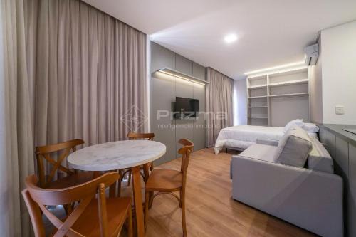 Centro Apartment | 402 Flat Moderno e Bem Localizado a 120 metros da praia de Bombinhas Até 4 Pessoas