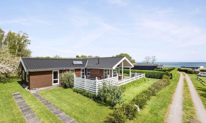 Horsens House | 40335 Juelsminde - Niels Rasmussens Vej 100