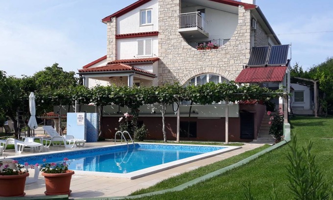 Medulin Apartment | 42 m² Apartment ∙ 1 bedroom ∙ 4 guests