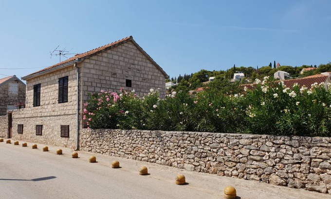 Sutivan Apartment | 42 m² Apartment ∙ 2 bedrooms ∙ 4 guests