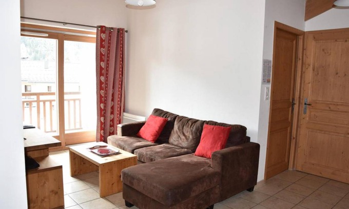 Pralognan-la-Vanoise Apartment | 43 m² Apartment ∙ 2 bedrooms ∙ 4 guests