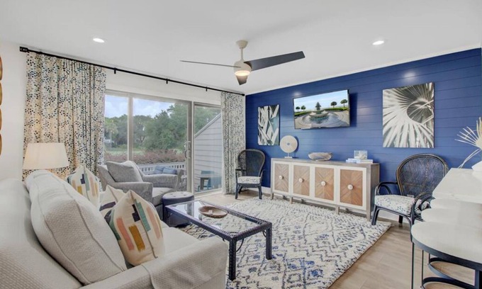 Isle of Palms House | 44 Fairway Dunes by AvantStay | Steps from Beach, Pool, Tennis/Pickleball Courts