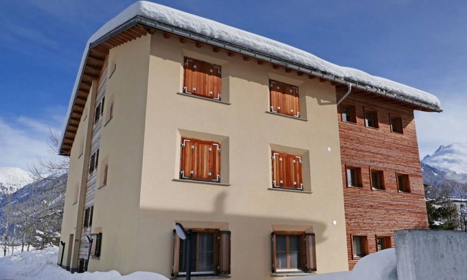 Samedan Apartment | 45 m² Apartment ∙ 1 bedroom ∙ 2 guests