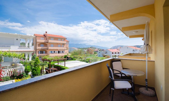 Lopar Apartment | 45 m² Apartment ∙ 1 bedroom ∙ 4 guests