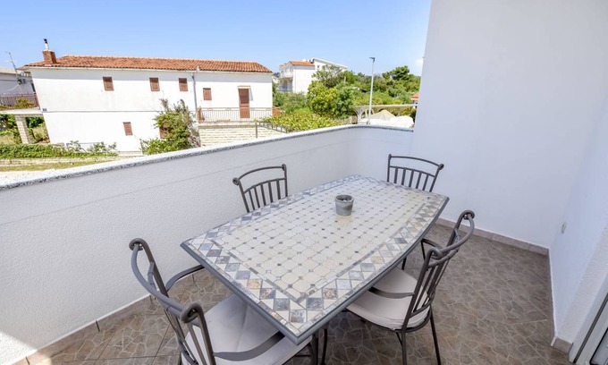 Rogoznica Apartment | 45 m² Apartment ∙ 1 bedroom ∙ 2 guests