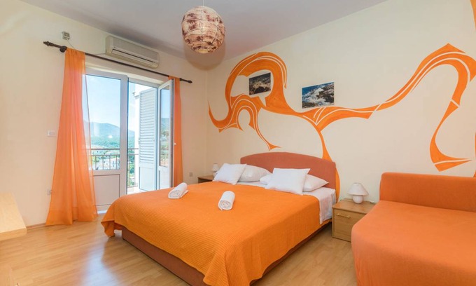 Island Hvar Apartment | 45 m² Apartment ∙ 2 bedrooms ∙ 4 guests
