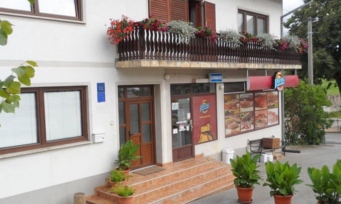 Rakovica Resort | 45 m² Private room ∙ 2 bedrooms ∙ 5 guests