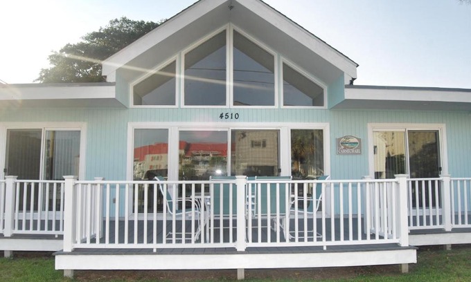 Windy Hill House | 4510 Seaview Street NMB Home