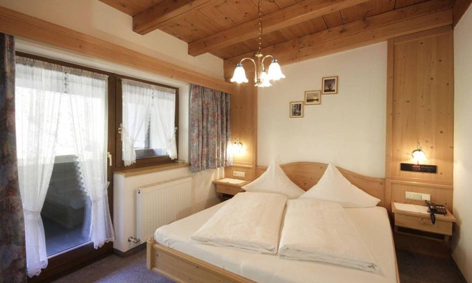 Obergurgl Apartment | 46 m² Apartment ∙ 1 bedroom ∙ 4 guests