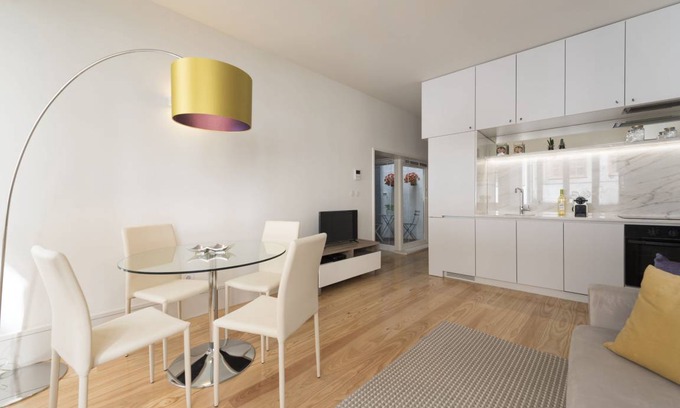 Centro / Baixa Apartment | 46 m² Apartment ∙ 1 bedroom ∙ 2 guests