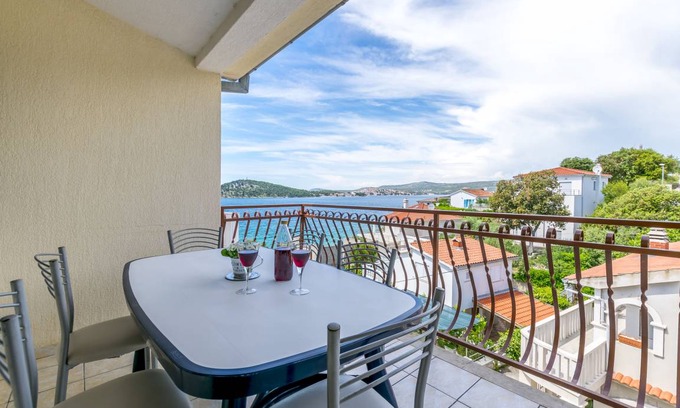 Razanj Apartment | 46 m² Apartment ∙ 2 bedrooms ∙ 4 guests