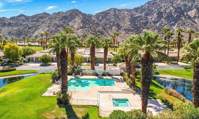La Quinta Condo | 463 Tanglewood 3 Bedroom