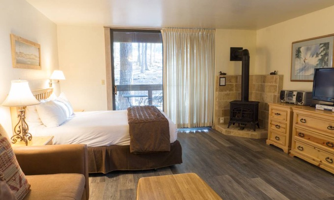 Truckee Condo | 48 m² Condo ∙ 2 guests