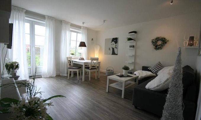 Timmendorfer Strand Apartment | 49 m² Apartment ∙ 1 bedroom ∙ 3 guests
