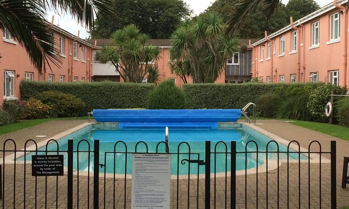 Paignton Apartment | 49 New Esplanade Court - Sea front apartment in Paignton, Devon