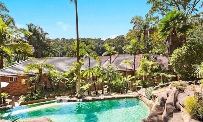 Glenning Valley House | 4BR countryside house with pool and rainforest
