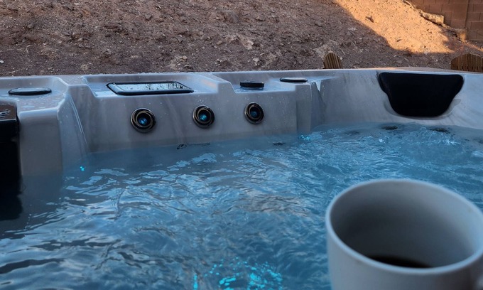 Drexel Heights House | 4BR Desert Vista Sanctuary๑⁠๑Hot Tub๑⁠๑Presidio Neighborhood๑⁠๑Top Host๑⁠๑