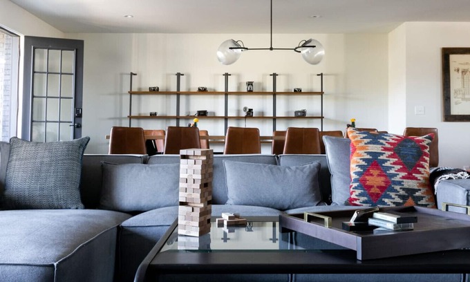 Rutledge Hill Apartment | 4BR Suite: DT Nash, Full Kitchen/Living, Sleeps 12