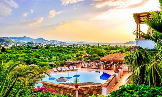Yalikavak Hotel | 4reasons hotel + bistro | 12+