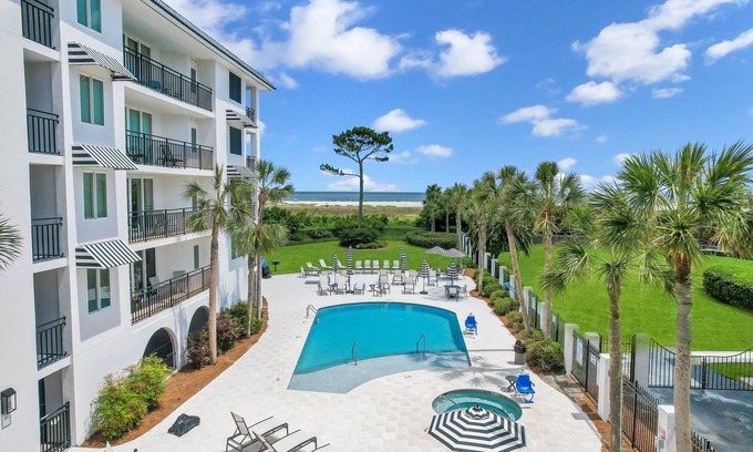 Saint Simons Island Condo | 4th Floor Ocean Views - Newly Renovated Inside & Out! - North Breakers Condo - New Heated Pool & Spa!