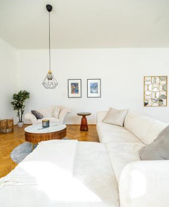 Altlerchenfeld Apartment | 4ty3 Apartments - Spacious Apartment in the heart of the 8th district is calling