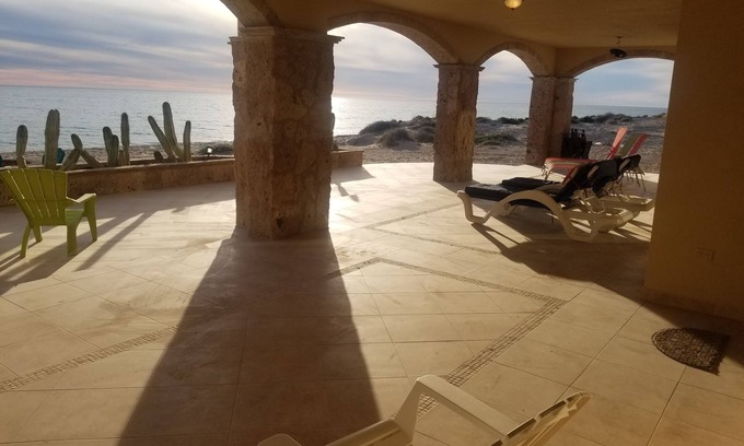 Puerto Penasco House | 5 BDRM 5.5 BATH POOL TABLE PRIVATE GATED GUARDEDn 4X4s allowed Huge kitchen!