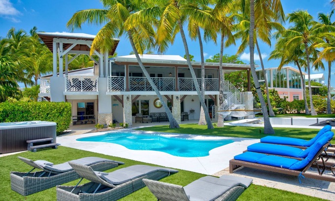 Lime Grove Estates House | 5 Bed/4.5 Bath~Pool/Hot Tub~Ocean Views-Boat Dock~Kayaks,Bikes, & more