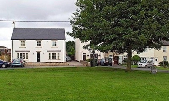 Cornforth House | 5 bed Edwardian Style House