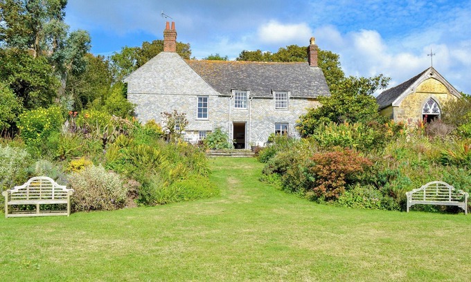 Manaccan Cottage | 5 bedroom accommodation in Manaccan, Helford and The Lizard Peninsula