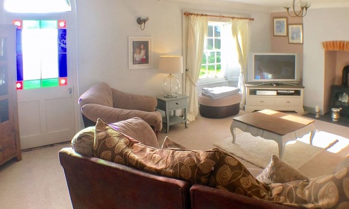 Pelynt Cabin | 5 bedroom accommodation in Pelynt, near Looe