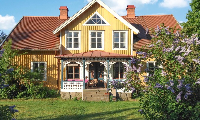 Hogsby House | 5 bedroom beautiful home in Fågelfors