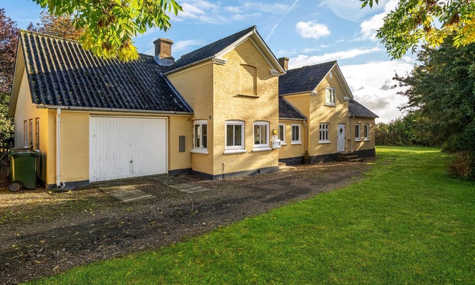 Tranekaer House | 5 bedroom beautiful home in Tranekær