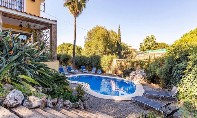 Pinos de Alhaurin House | 5 bedroom accommodation in Alhaurin de la Torre
