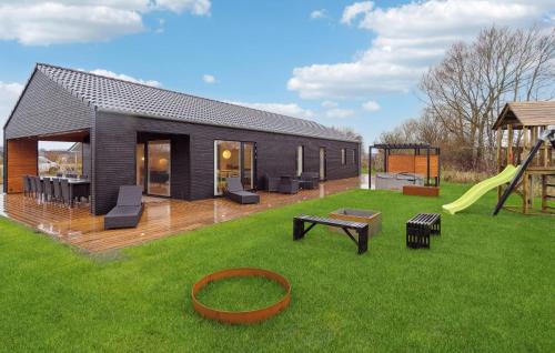 Nørre Hurup House | 5 Bedroom Nice Home In Hadsund