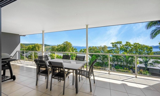 Hamilton Island Apartment | 5 Blue Water Views 5 - a luxuriously appointed, two bedroom apartment